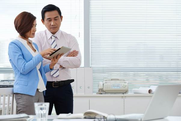 Việc lựa chọn nơi khám sức khỏe cho nhân viên luôn là bài toán khiến nhiều doanh nghiệp "đau đầu" (Ảnh: Freepik)