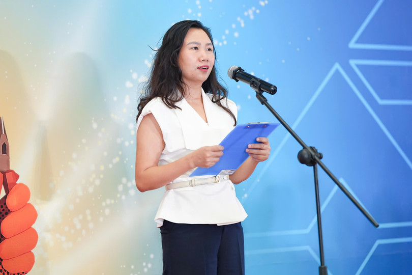 Chị Trần Thị Thu Hiền, Phó Tổng Giám đốc Tập đoàn Hòa Phát, Trưởng ban tổ chức phát biểu khai mạc Hội thi