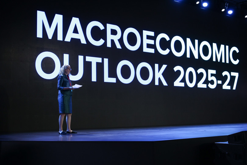 Tamara Henderson, Bloomberg 2.jpg