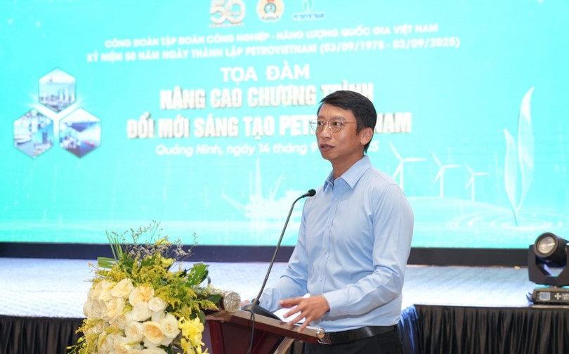 Đồng chí Trần Hồng Nam - Thành viên HĐTV Petrovietnam kỳ vọng các đơn vị sẽ tiếp tục chia sẻ kinh nghiệm, tăng cường hợp tác, mở rộng giao lưu cả trong và ngoài Tập đoàn để không ngừng cập nhật, học hỏi, phát triển, đổi mới sáng tạo.