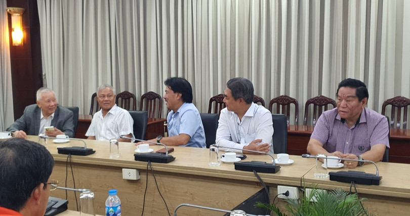 Buổi gặp mặt diễn ra trong không khí đầm ấm, thân tình, tràn đầy niềm tự hào và tiếp tục khơi dậy đam mê cống hiến nơi mỗi hội viên.