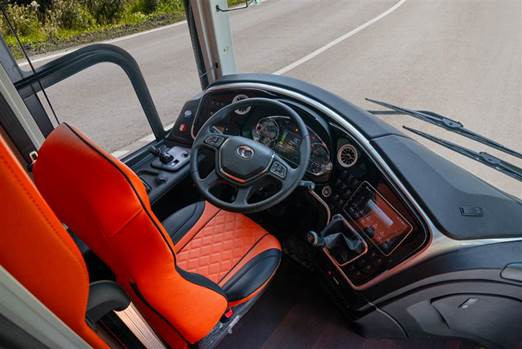 Khoang lái rộng rãi, tiện nghi