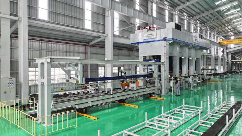 Hình 5. Dây chuyền dập.JPG