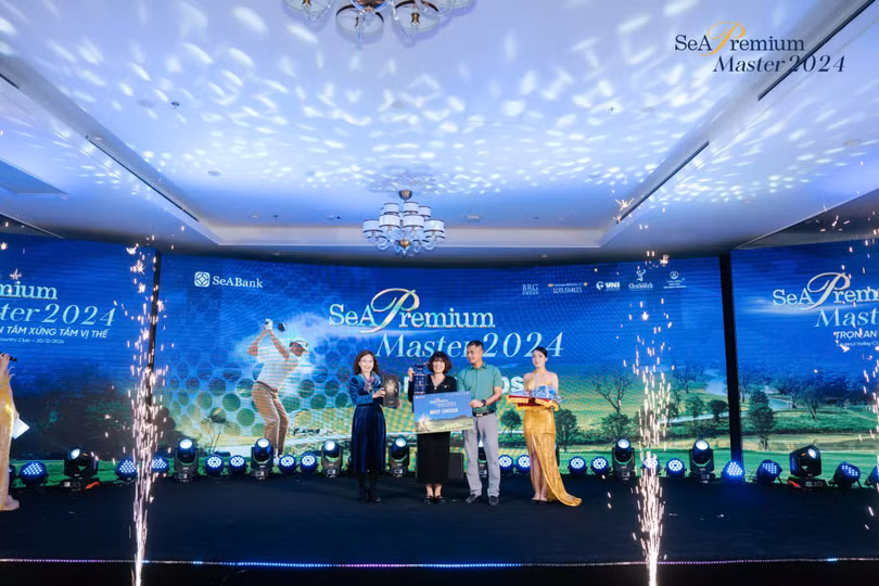 SeABank_Giai golf (2).jpg