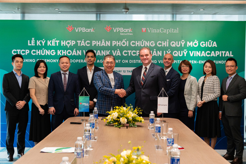 MOU VPBankS VinaCapital.jpg