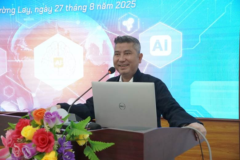 Ông Vũ Xuân Nguyên – Chủ tịch HĐQT IGB Group phát biểu tại buổi tập huấn