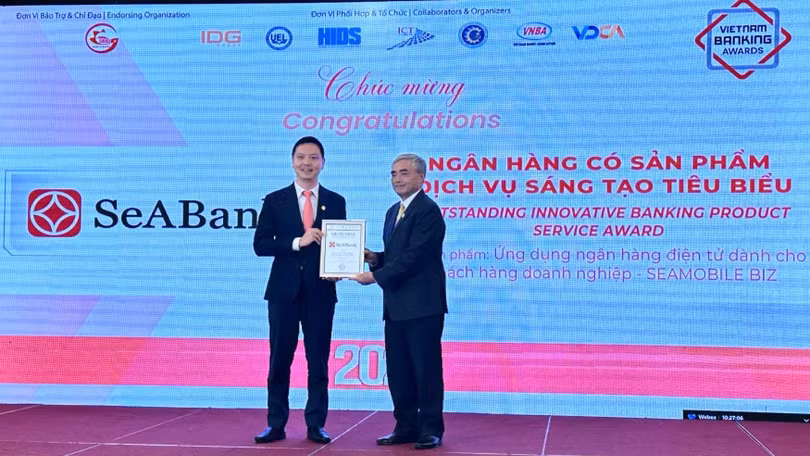SeABank lần thứ 4 liên tiếp được vinh danh là Ngân hàng Việt Nam tiêu biểu