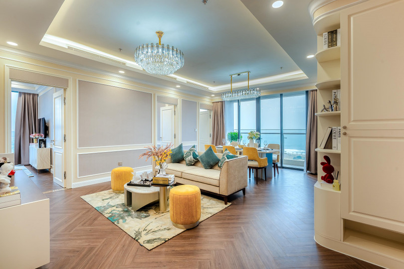 01 Newtown Diamond (1).jpg