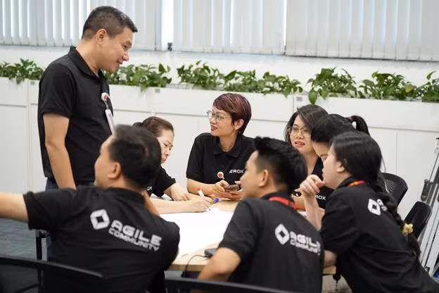Buổi sinh hoạt định kỳ của Câu lạc bộ Agile tại Tập đoàn ROX