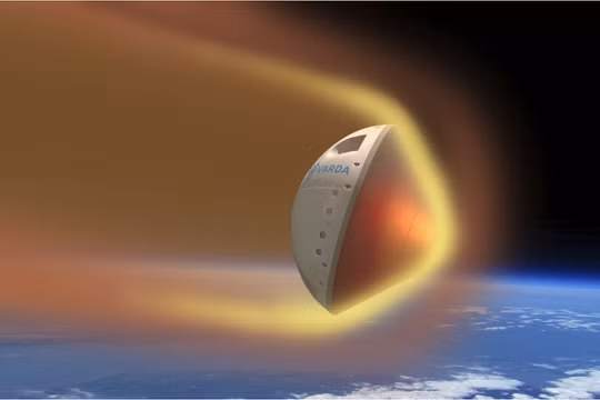 Hình minh họa khoang tàu Varda Space trong quá trình tái nhập khí quyển. Ảnh: Varda Space Industries.