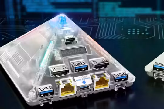 Cận cảnh kim tự tháp trí tuệ nhân tạo mới. Ảnh: M5Stack/Youtube.