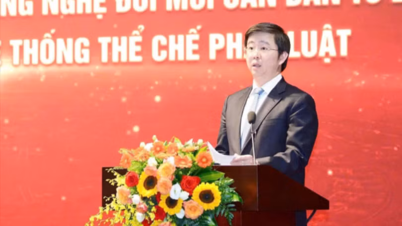 Thứ trưởng Bộ Khoa học và Công nghệ Bùi Hoàng Phương.