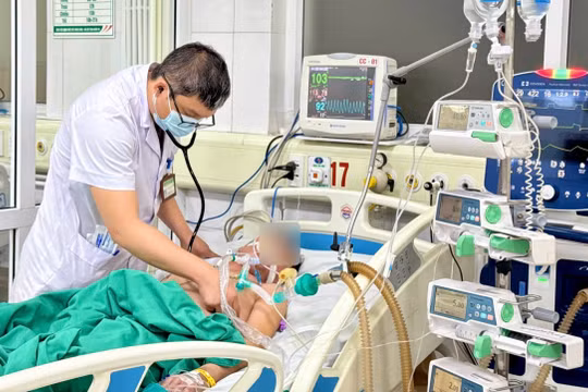 Chủ quan với cúm B, nhiều bệnh nhân phải thở máy sau vài ngày