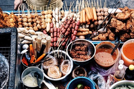 Quản chặt thức ăn đường phố dịp lễ hội, phòng ngừa ngộ độc tập thể