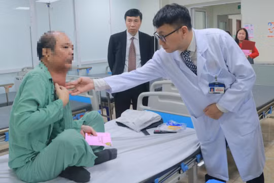 Bệnh viện Việt Đức và Bệnh viện E xuyên Tết cứu người, cảnh báo tai nạn pháo