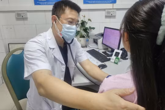 Sau kỳ nghỉ Tết, bệnh nhân mạn tính không còn lo lắng tái khám đúng từng ngày nhờ quy định mới