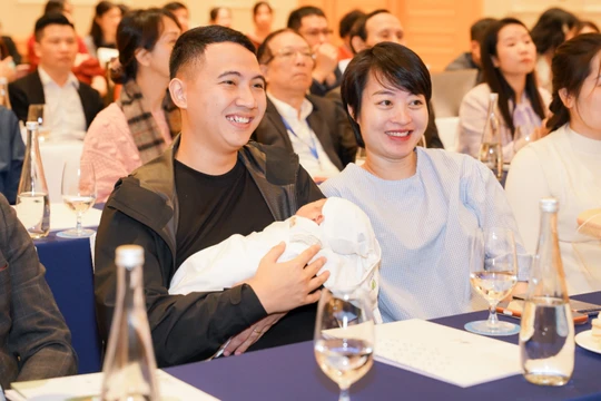  “Em bé US-HIFU” đầu tiên: Bước ngoặt điều trị u xơ tử cung tại Việt Nam