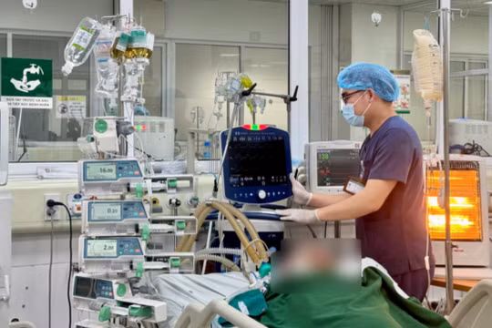 Uống hơn 1 lít rượu mỗi ngày, người đàn ông nguy kịch vì vỡ giãn tĩnh mạch thực quản