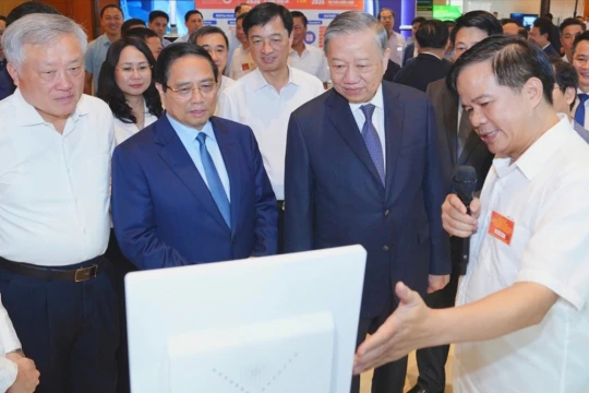 Bệnh viện vận hành bằng AI, tiết kiệm 100 tỷ đồng mỗi năm