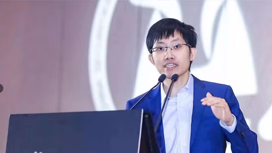 Lương Văn Phong là gương mặt tiêu biểu cho thành công về công nghệ của Trung Quốc. Ảnh: Baidu.