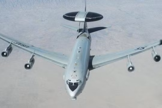 Máy bay AWACS E-3 Sentry của Không quân Mỹ. Ảnh: MW.