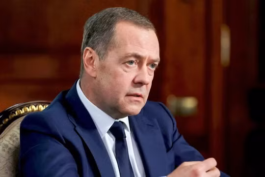 Cựu Tổng thống Nga Dmitry Medvedev tại một cuộc họp báo ở Gorki, Nga, ngày 29/1. Ảnh: Sputnik.
