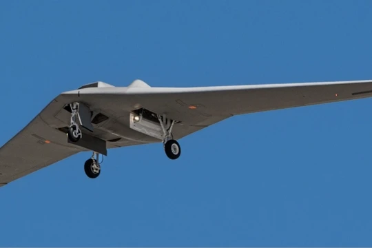 Máy bay không người lái trinh sát tàng hình RQ-170 của Mỹ. Ảnh: MW.