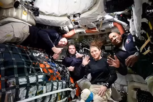 Các phi hành gia trong sứ mệnh Artemis II trên tàu Orion. Ảnh: NASA.