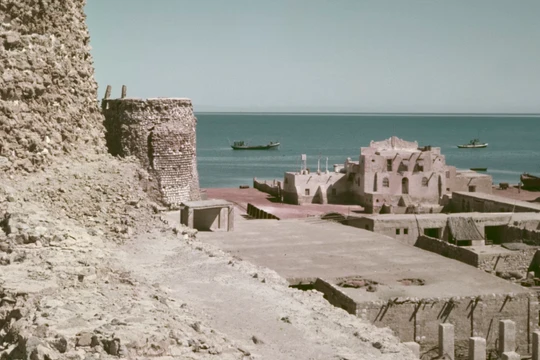 Thuyền đánh cá ở Vịnh Ba Tư khoảng năm 1960. Ảnh: Getty.