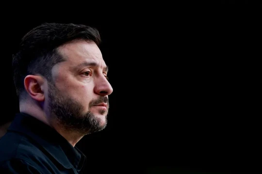 Tổng thống Ukraine Volodymyr Zelensky đã đề nghị nhượng bộ trong các cuộc đàm phán hòa bình do Mỹ làm trung gian với Nga. Ảnh: Reuters.