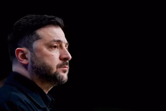 Tổng thống Ukraine Volodymyr Zelensky đã đề nghị nhượng bộ trong các cuộc đàm phán hòa bình do Mỹ làm trung gian với Nga. Ảnh: Reuters.