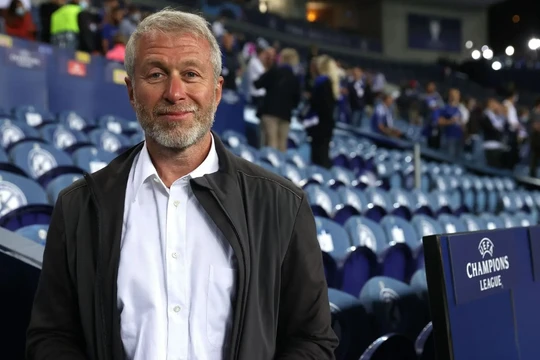 Tài phiệt Nga Roman Abramovich tại Porto, Bồ Đào Nha, ngày 29/5/2021. Ảnh: Getty.