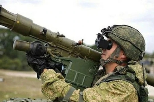 Hệ thống tên lửa đất đối không 9K333 Verba của Nga. Ảnh: MW.