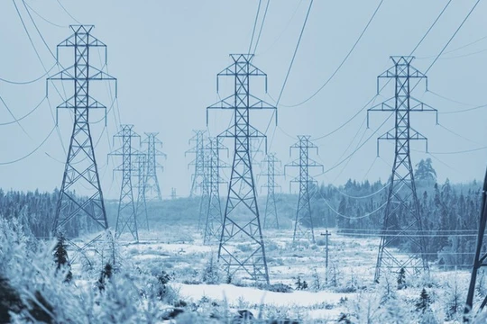 Mạng lưới điện Ukraine bị ảnh hưởng nặng nề sau đòn tấn công đáp trả của Nga. Ảnh: Getty.