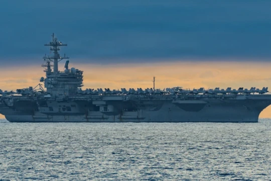 Tàu sân bay lớp Nimitz USS George H.W. Bush. Ảnh: Getty.