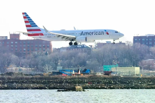 Bảng lương của phi công hãng American Airlines khiến nhiều người ngạc nhiên. Ảnh: Reuters.