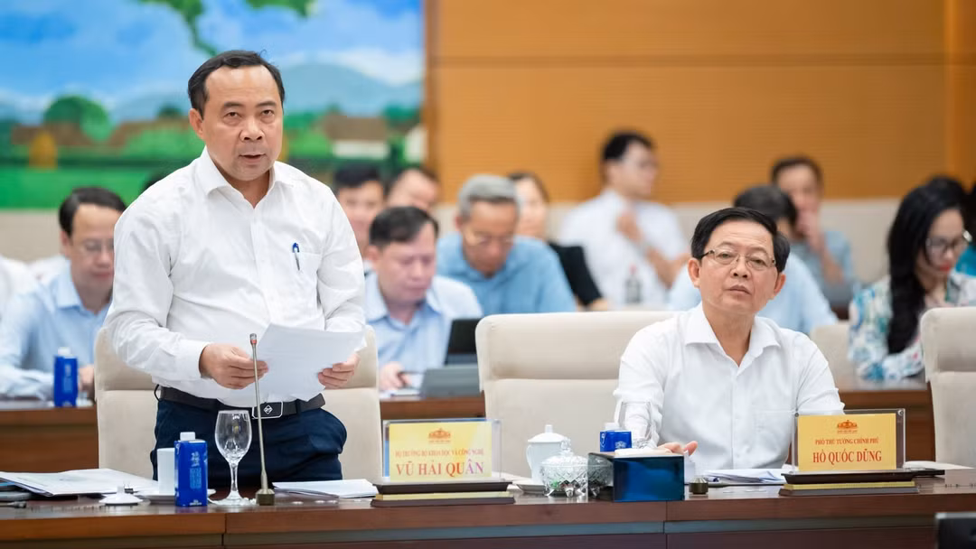 Xóa tư duy "không quản được thì cấm" và các thủ tục biến tướng trong KHCN, viễn thông