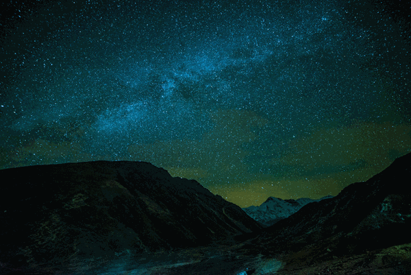 Cảnh đẹp về đêm như tranh vẽ