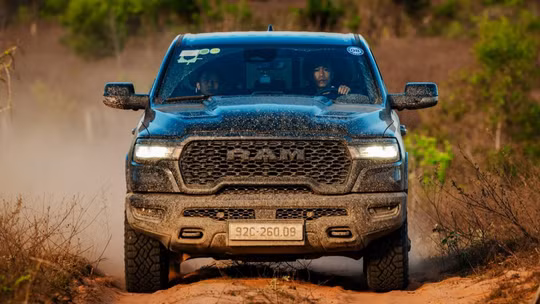 Giảm giá tới 1,6 tỷ đồng, Jeep và RAM có thoát cảnh bán chậm?