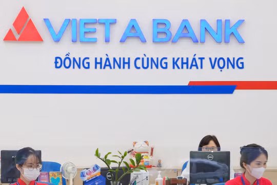 Công ty liên quan Phó Chủ tịch muốn thoái bớt vốn tại VietABank