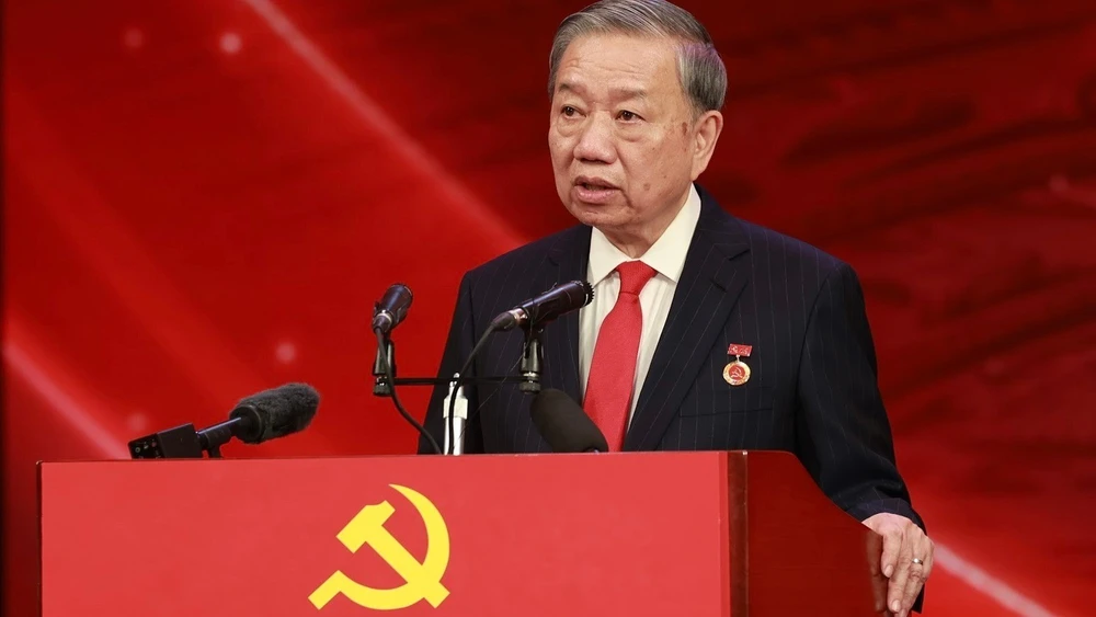 Tổng bí thư: Tác phẩm báo chí về xây dựng Đảng phải hiện đại, phù hợp với kỷ nguyên số