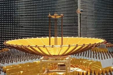 Với ăng-ten rộng 3 mét được gắn kèm, CarbSAR có khả năng chụp ảnh bề mặt Trái Đất với độ phân giải lên tới 50 cm. Ảnh: PM.