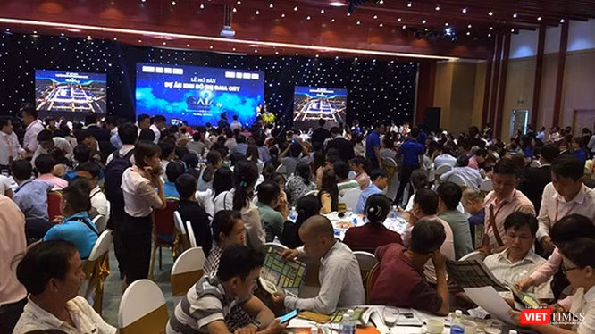 Quang cảnh một buổi mở bán sản phẩm BĐS tại Đà Nẵng