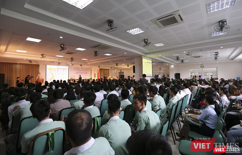 Sáng 21/3, tại Đại học Đông Á (Đà Nẵng), chương trình Lễ hội giao lưu văn hóa Việt – Nhật và Ngày hội việc làm Nhật Bản 2019 đã diễn ra với rất nhiều hoạt động thiết thực và bổ ích dành cho sinh viên, học sinh. 