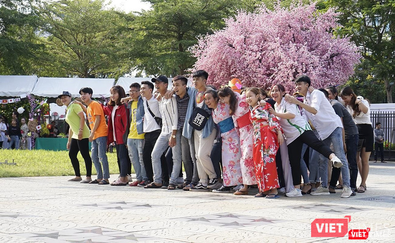 Sinh viên hứng khởi với các hoạt động trong khuôn khổ sự kiện Lễ hội giao lưu văn hóa Việt-Nhật & Ngày hội việc làm Nhật Bản 2019 ở Đà Nẵng