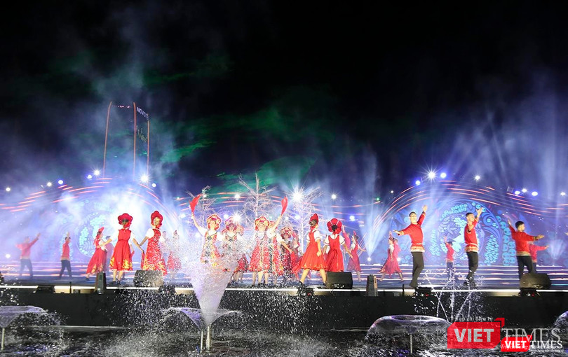 Màn trình diễn nghệ thuật tại đêm khai mạc DIFF 2019