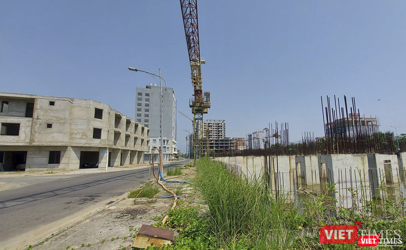 Công trình dang dở