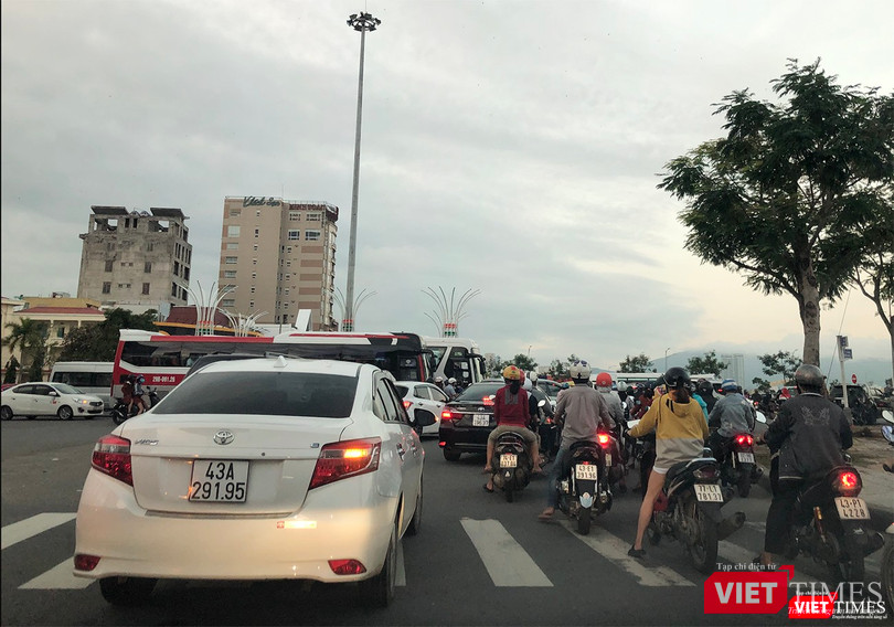 Đà Nẵng đang giải bài toán giao thông liên quan đến loại xe khách trên 30 chỗ ngồi Đà Nẵng đang giải bài toán giao thông liên quan đến loại xe khách trên 30 chỗ ngồi