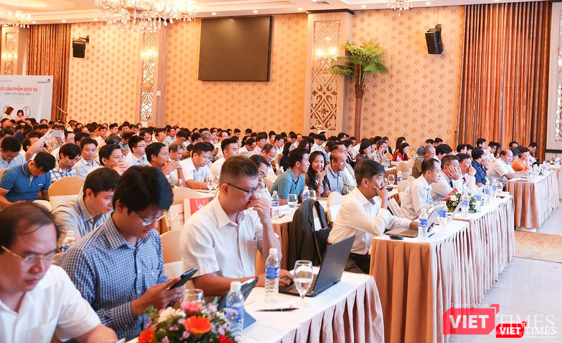 Sự kiện có sự tham dự của hơn 600 đại biểu là lãnh đạo Sở Y tế, bệnh viện, hiệp hội, cán bộ CNTT chuyên trách của 63 tỉnh thành trên cả nước Sự kiện có sự tham dự của hơn 600 đại biểu là lãnh đạo Sở Y tế, bệnh viện, hiệp hội, cán bộ CNTT chuyên trách của 63 tỉnh thành trên cả nước