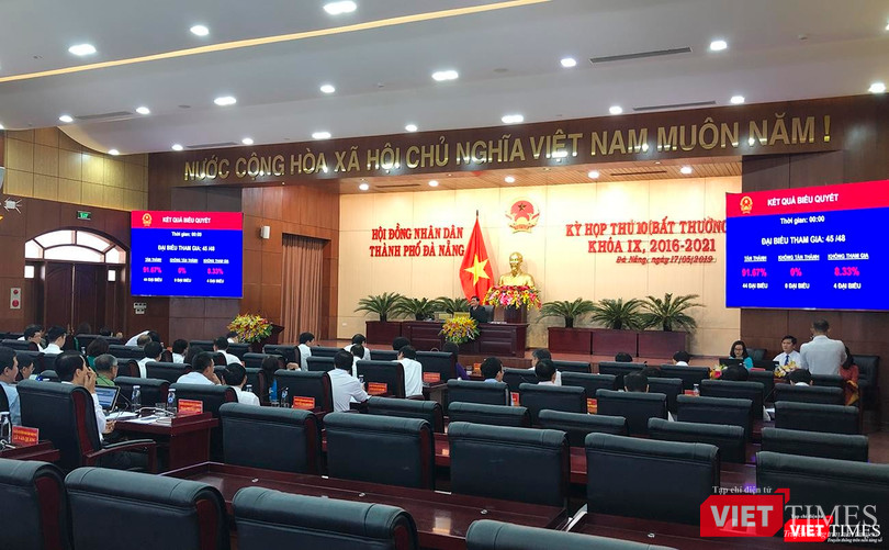 Kỳ họp thứ 10 (bất thường) HĐND TP Đà Nẵng khóa IX đã thông qua nhiều nội dung quan trọng tác động đến phát triển địa phương